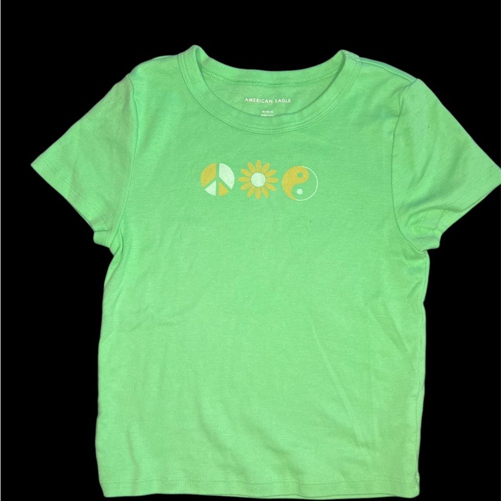American Eagle Outfitters Green Short Sleeve Tee with Graphic